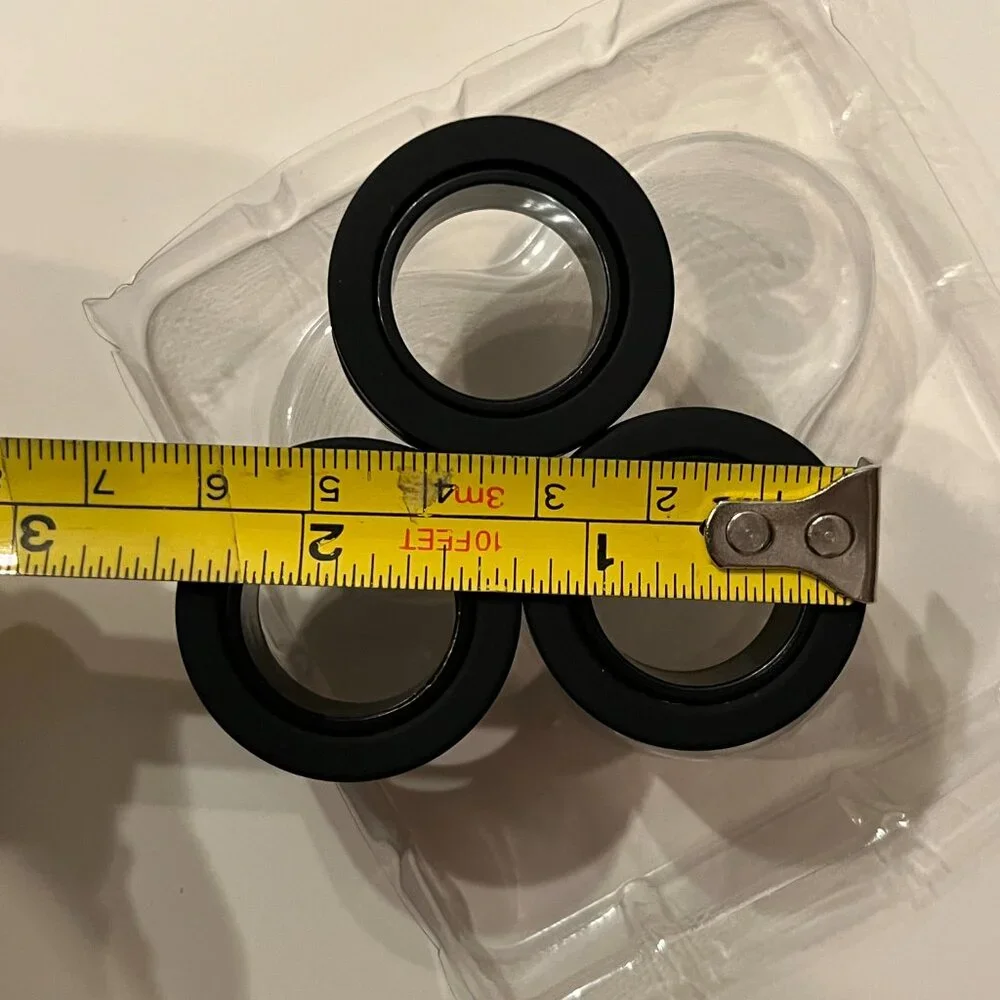 Magnetic Fidget Rings by Bunmo (3 pack / ages 8‎ and up)